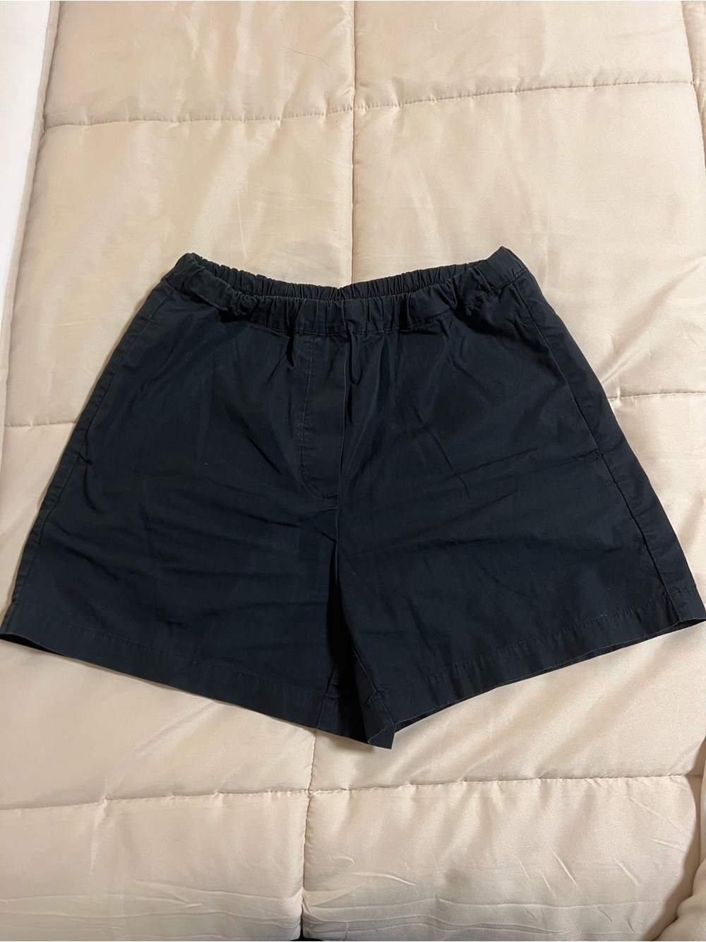 Wilfred black cotton mid rise shorts